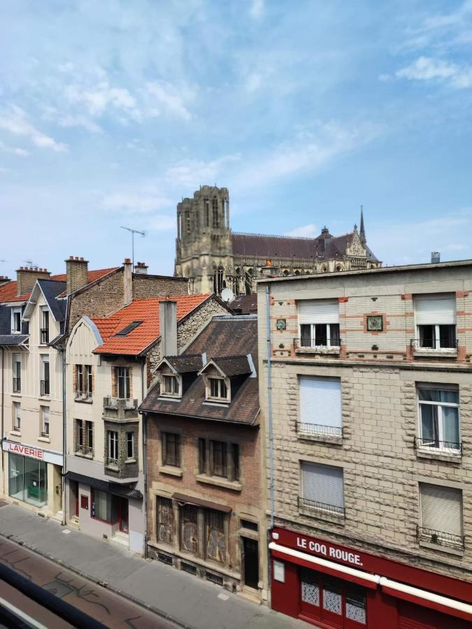 Chez Apolline - Vue Cathedrale - Hyper Centre Ville Reims Exterior photo